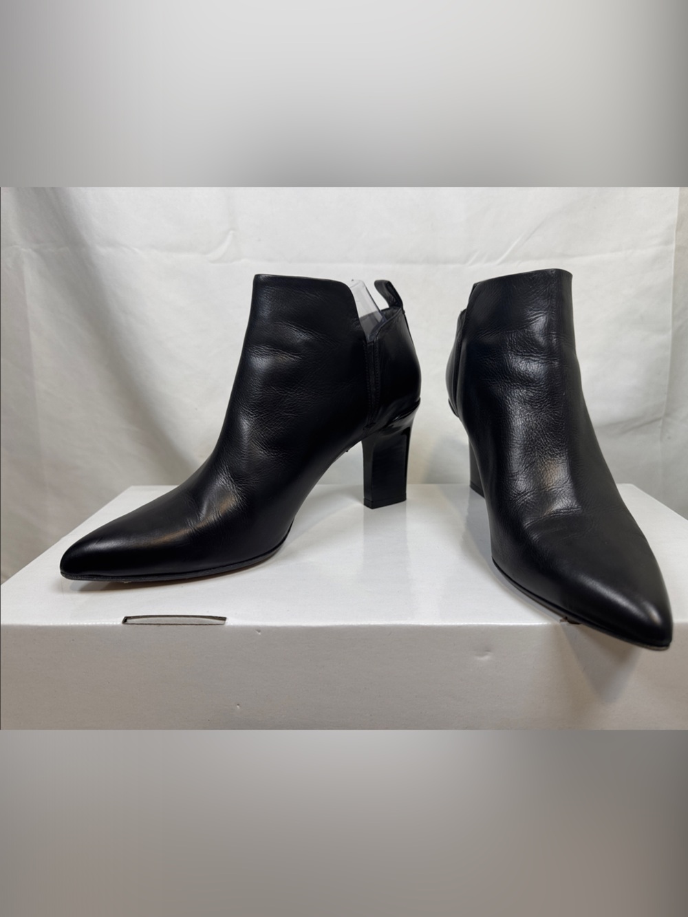 Reed Krakoff Italy Black Calfskin V-Cutout Block Heel Booties 39.5